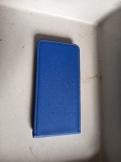 Etui na telefon nowy