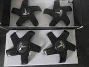 Oryginalne karbonowe kapsle felg Tesla Model 3 – komplet 4 szt.