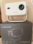 LED Projektor Magcubic