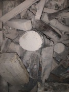 Drewno w workach okolo 25 kg 