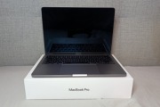 MacBook Pro 13 (2020) | Intel i7 | 16GB RAM | 512GB SSD | Box + Ładowarka