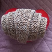 Ciepły mini szaliczek