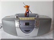 GRUNDIG - BEZZ-RRCD 4101 Radio boombox działające ładny stan, LED 