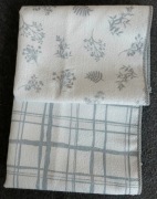 Komplet 2 małych ręczników kuchennych. 