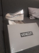 Buty Damskie koturna