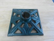 Stary stojak na choinkę żeliwny