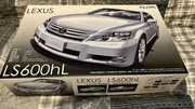 Lexus LS600hL 2010 1:24 Fujimi 038797