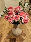 Kwiaty z drucików kreatywnych 