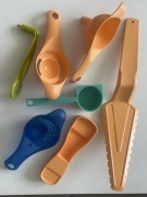 Tupperware- zestaw akcesoriów kuchennych