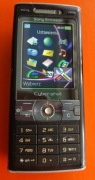 Sony Ericsson k800i z ładowarką i kartą pamięci 1GB - sprawny.