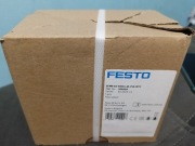 Czujnik przepływu SFAM-62-5000L-M-2SA-M12