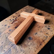 Piękny, drewniany Krzyż na ścianę ze starego dębu 30 cm Rękodzieło