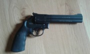 Wiatrówka - rewolwer S&W 586