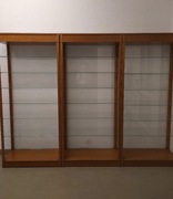 Witryna, gablota po likwidacji sklepu