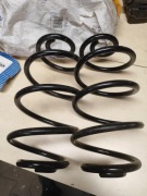 Sprężyny zawieszenia OPEL ASTRA H III Kombi tył 4031524