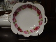 Śliczna salatera (misa), w róże. Parowa (Tiefenfurt).