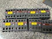 Styk pomocniczy CA5-22N, 2NO+2NC do stycznika ABB