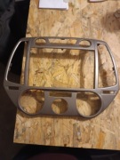 RAMKA PANEL KONSOLI CENTRALNEJ HYUNDAI I20 08-12
