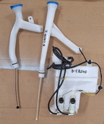 Suzuki SX4 S-CROSS II - Zbiorniczek spryskiwaczy - oryginał