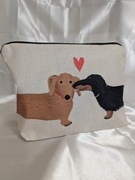 Kosmetyczka zakochany kundel