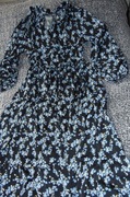 Czarna sukienka w kwiaty, XL