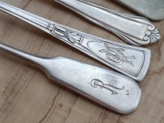 POSREBRZANE WIDELCE OBIADOWE I ŚNIADANIOWE MONOGRAM RÓŻNE