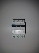 Wyłącznik nadprądowy Eaton CL6-C32/3-DP