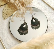 Kolczyki rustykalne, wiszące z piórami