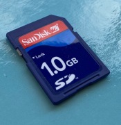 Karta pamięci SanDisk SD 1GB | NIE SDHC | Nowa | Do starszych urządzeń
