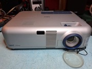 Projektor NEC VT560 + pilot