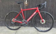 Focus Izalco Race disc 9.8 Ultegra 