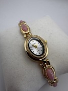 Zegarek damski NAIDU na ozdobnej bransolecie z różowymi kamieniami