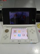 Konsola Nintendo 3DS zbity górny wyświetlacz 