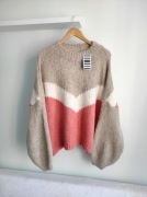 Włoski sweter z wełną oversize r U