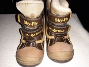 Zimowe trzewiki r. 22