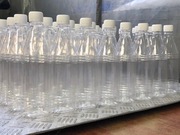 Pojemniki, bańki, kanistry, butelki, opakowania.