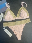 Beach Bunny Strój Kąpielowy Pudrowy Róż Ozdobne Złote Paski Nowy XL/M