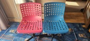 2 Krzesła-fotel z IKEA, model Skalberg/Sporren, niebieski i różowy