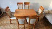 Stół rozkładany z drewna, 6 krzeseł, regulowana wysokość, stan bardzo dobry