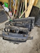 Osłony przednie bmw e38 oraz chłodnice pasprzedni 