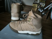 Buty zimowe Adidas Uptown TD EU 40 2/3 męskie jasny brąz skóra zamsz