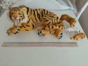 Wielki tygrys z Holandii i trzy małe w gratisie
