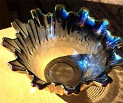 Granatowa szklana miseczka