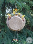 Dekoracja ścienna – kapelusz z juty