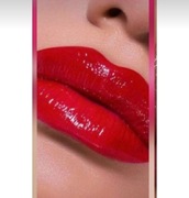 Zestaw wodoodporna konturówka Red i błyszczyk Iconic Red 