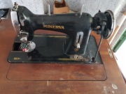 Stara maszyna doszycia Minerva