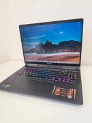 LAptop Gamingowy MSI Vector 16 HX Ultra 9 1TB NVME 32GB ddr5 RTX 5080 240HZ