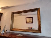 Duże lustro w oprawie 104x70