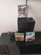 Xbox Series X 1TB + pad + kabel HDMI + 3 gry +  stan konsoli idealny