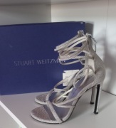 Używane srebrne buty marki Stuart Weitzman, rozmiar 37,5